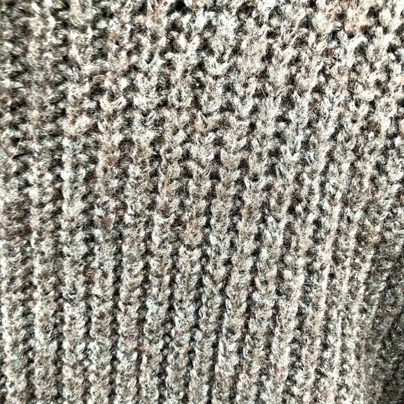 Old Navy Olive Green Turtleneck Sweater - Picture 6 of 13